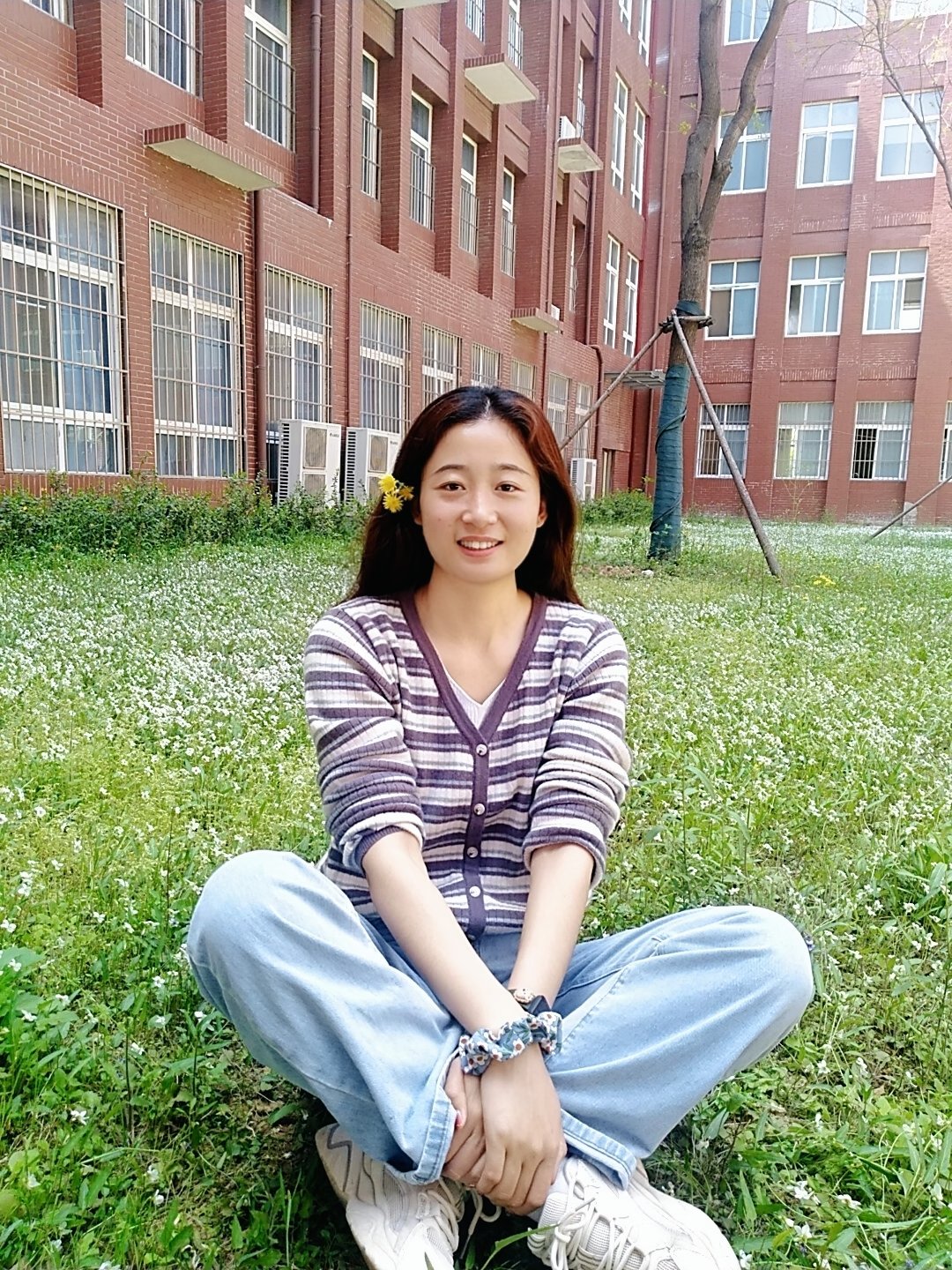 李