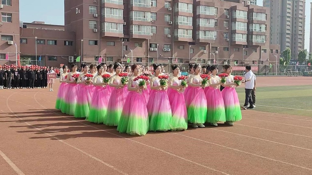 60dcd8d977549ea892e8dec0b97612cf.jpg